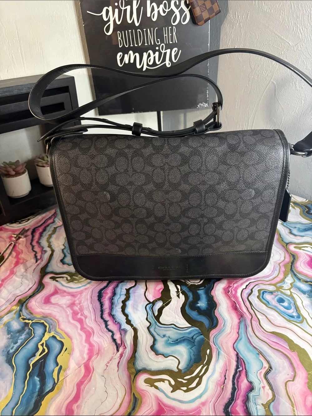 Coach Men's Gray/Black Signature Messenger Bag